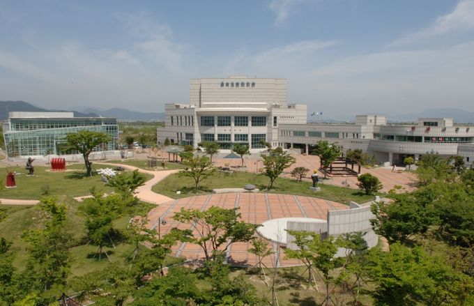 을숙도문화회관 전경