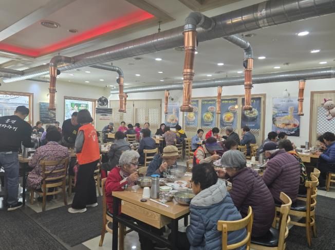 통영해바라기, 취약계층 어르신 대상 따뜻한 식사 나눔 지원