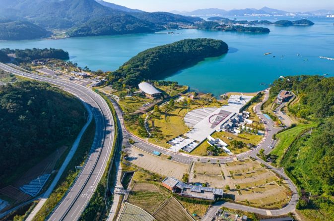 남해 이순신 바다 공원