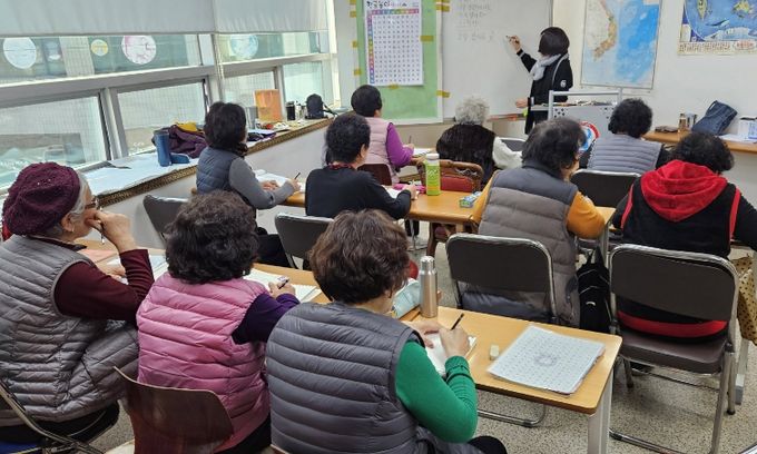 진주시, ‘성인문해교육지원사업’ 공모 선정